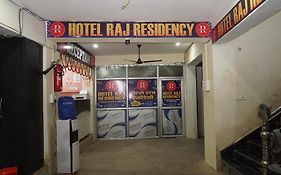 Hotel Raj Residency